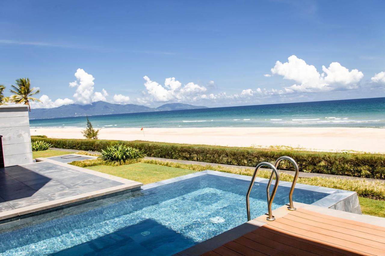 Deluxe Beach Villas By Danatrip Da Nang Eksteriør bilde