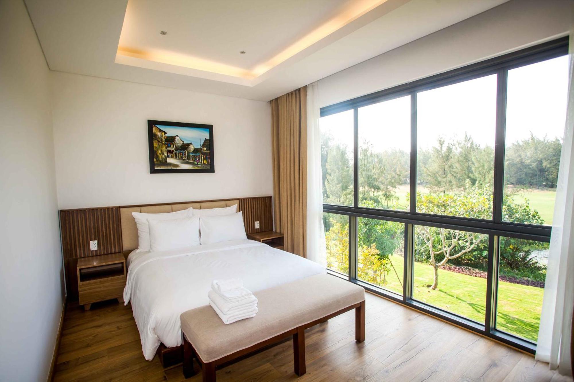 Deluxe Beach Villas By Danatrip Da Nang Eksteriør bilde
